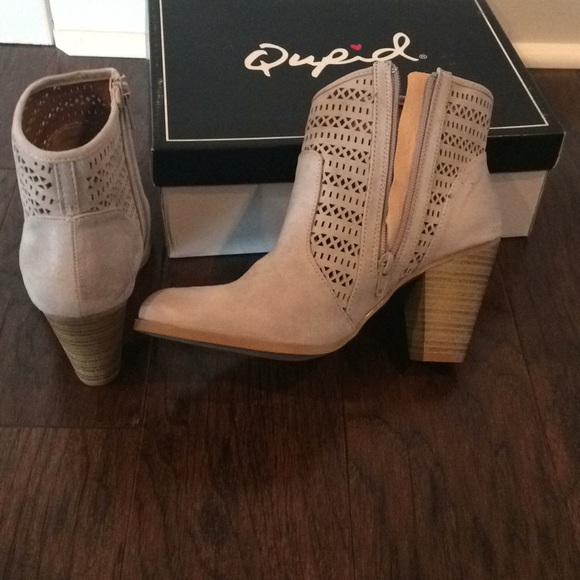 Qupid booties - Picture 3 of 8